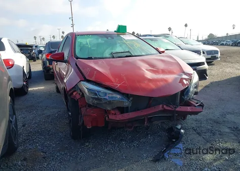 2018 Toyota Corolla Se z USA, uszkodzony, nr VIN 2T1BURHE7JC111170